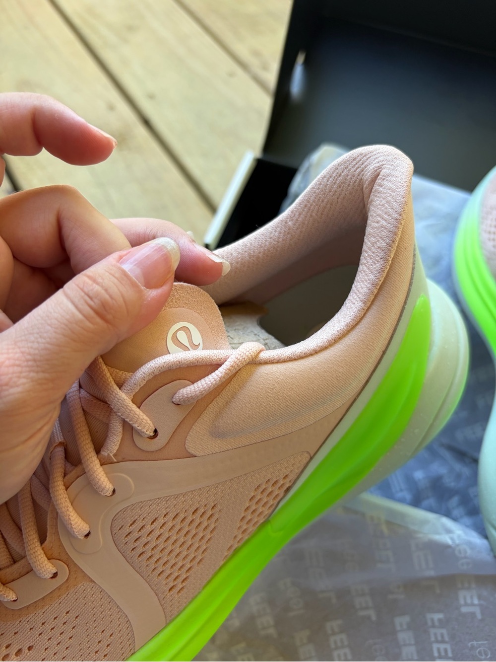 NIB Lululemon size 7 Breathable Pink & Neon Green Women's Running Sneakers - Picture 7 of 10